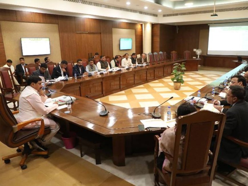 MP: सीएम डॉ. मोहन यादव के निर्देश पर पूरे मध्यप्रदेश में अलग से बनेंगे मीट माकेर्ट, नए बाजार बनने से पहले शेड बनाकर देगी सरकार