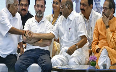 सीट बंटवारे पर नही बनी बात, इं‎‎डिया गठबंधन ‎में मची उठापटक