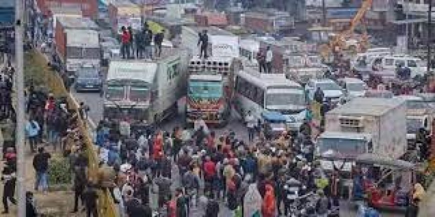 Truck-Bus Driver Strike Ends:  ट्रक-बस ड्राइवर की हड़ताल खत्म होते ही परिवहन सेवाओं ने फिर से पकड़ी गति