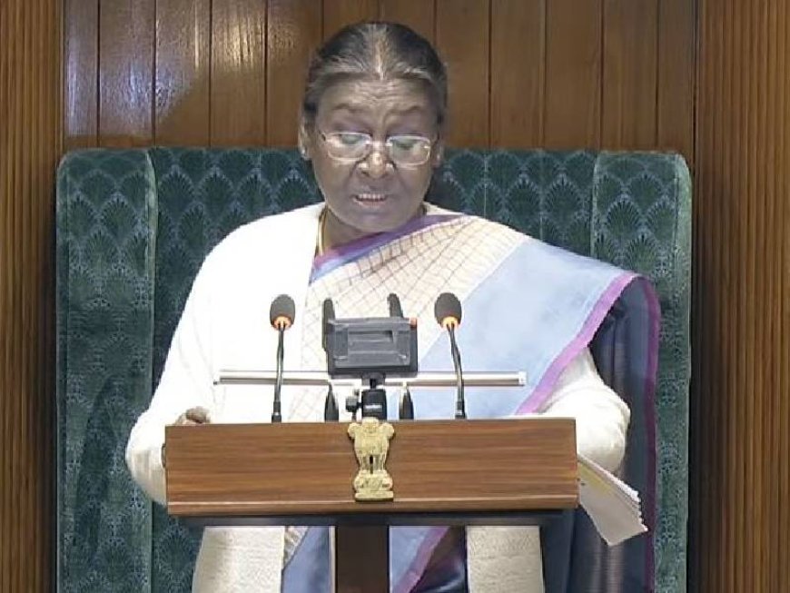 Budget Session 2024 : राष्ट्रपति के अभिभाषण से शुरु हुआ बजट सत्र, गिनाईं केन्द्र की उपलब्धियाँ 