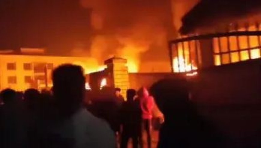 Manipur violence:  मणिपुर में बीती रात हुई हिंसा के बाद इंटरनेट बैन, 2 की मौत 42 से अधिक घायल