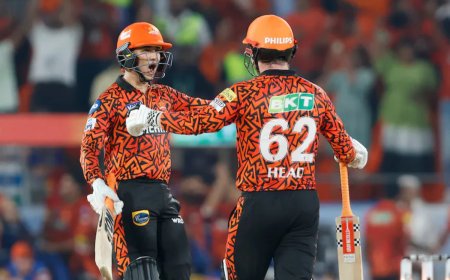 सनराइजर्स हैदराबाद की ओर से हुई आश्चर्यजनक बल्लेबाजी