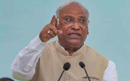 तीन करोड़ आवास देने का ढिंढोरा पीटने वाले मोदी ने पिछला वादा नहीं किया पूरा:मल्लिकार्जुन खड़गे