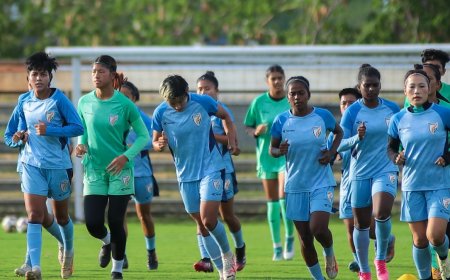 Football Match : भारतीय महिला फुटबॉल टीम 9 और 12 जुलाई को म्यांमार से खेलेगी मैत्री मैच 