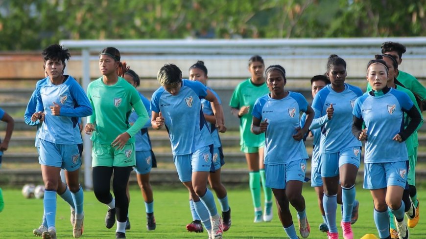 Football Match : भारतीय महिला फुटबॉल टीम 9 और 12 जुलाई को म्यांमार से खेलेगी मैत्री मैच 