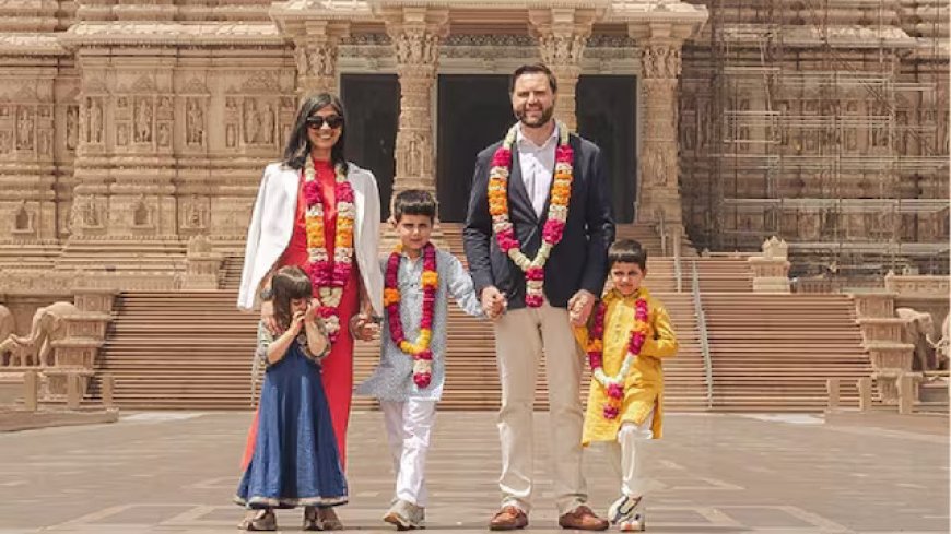 अमेरिकी उपराष्ट्रपति जेडी वेंस ने परिवार के साथ दिल्ली के अक्षरधाम मंदिर में किए दर्शन
