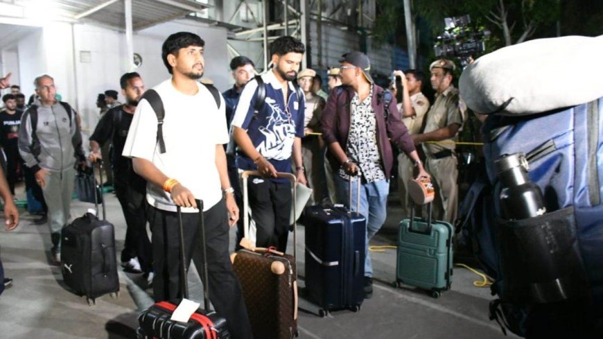 धर्मशाला से दिल्ली सुरक्षित पहुंचे खिलाड़ी व स्टाफ, बीसीसीआई ने वंदे भारत ट्रेन से की एहतियाती व्यवस्था