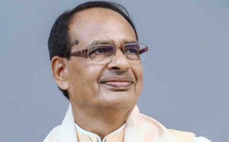 कृषि मंत्री चौहान ने कहा कि KVK के वैज्ञानिकों को खेतों में जाना होगा, क्‍योंकि असली काम तो वही होना