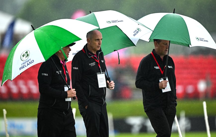 IRE बनाम WI पहला T20I 2025 मैच बारिश के कारण रद्द: उत्तरी आयरलैंड के बेडरी में रेन लूट ने लिया खेल का मजा, बिना एक भी गेंद फेंके आयरलैंड बनाम वेस्टइंडीज पहला T20 मुकाबला रद्द