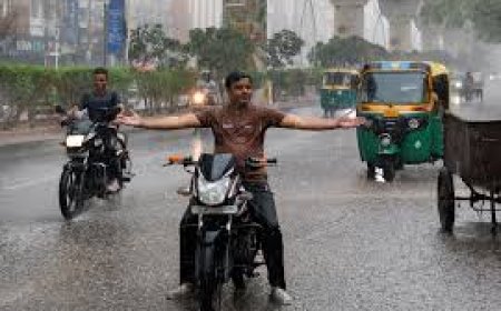 Delhi-NCR 'Red Alert: दिल्ली-एनसीआर में बारिश के साथ सुबह की शुरुआत, आईएमडी ने जारी किया 'रेड अलर्ट'