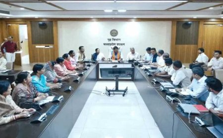 भोपाल मंत्रालय में महापौरों की बैठक, अवैध कॉलोनियों पर सख्त कानून की मांग उठी