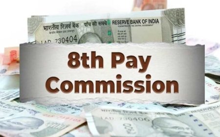 8वें वेतन आयोग पर चर्चा तेज़, त्योहारी सीजन में DA बढ़ोतरी और GST राहत से दोहरा फायदा