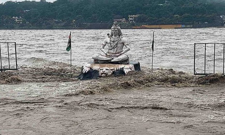 देहरादून में तबाही: सहस्त्रधारा से फन वैली तक बारिश और बादल फटने का कहर, PM मोदी-शाह ने ली अपडेट