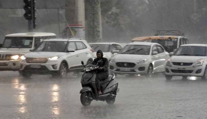 इंदौर में 9  घंटो तक हुई  मुसळधार बारिश , IMD ने जारी की चेतावनी