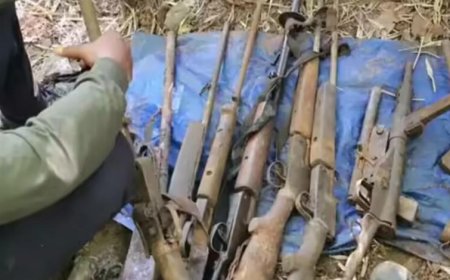 बालाघाट में नक्सल विरोधी अभियान को बड़ी सफलता, जंगल से ₹11.57 लाख नकद और हथियार बरामद