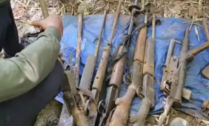 बालाघाट में नक्सल विरोधी अभियान को बड़ी सफलता, जंगल से ₹11.57 लाख नकद और हथियार बरामद