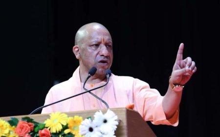 राशन से रोजगार तक: सीएम योगी ने गिनाईं आत्मनिर्भरता की योजनाएं