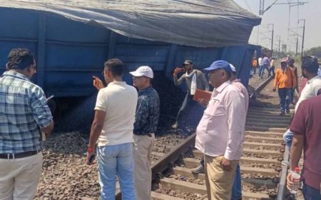 MP में बड़ा रेल हादसा: मालगाड़ी के 5 डिब्बे पटरी से उतरे, बिलासपुर-कटनी सेक्शन पर रेल यातायात प्रभावित