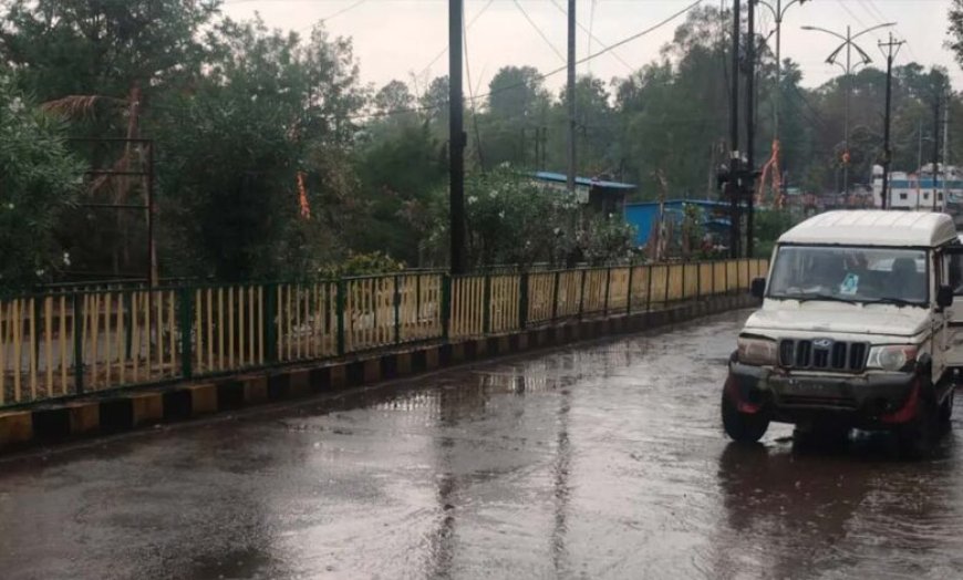 भोपाल, जबलपुर समेत आधे MP में बारिश, कई जिलों में ओले गिरने से फसलों को नुकसान , 34 जिलों में अलर्ट