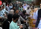 पाकिस्तान के पेट्रोलियम मंत्री का बड़ा कबूलनामा, कहा- 5-7 दिन का कच्चा तेल बचा, ‘Lockdown’ की तैयारी