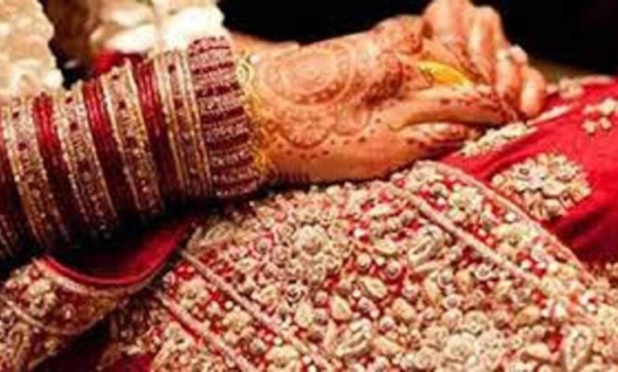 अमरोहा में एक दुल्हन के लिए पहुंचीं दो बारातें, पुलिस ने कराया निकाह