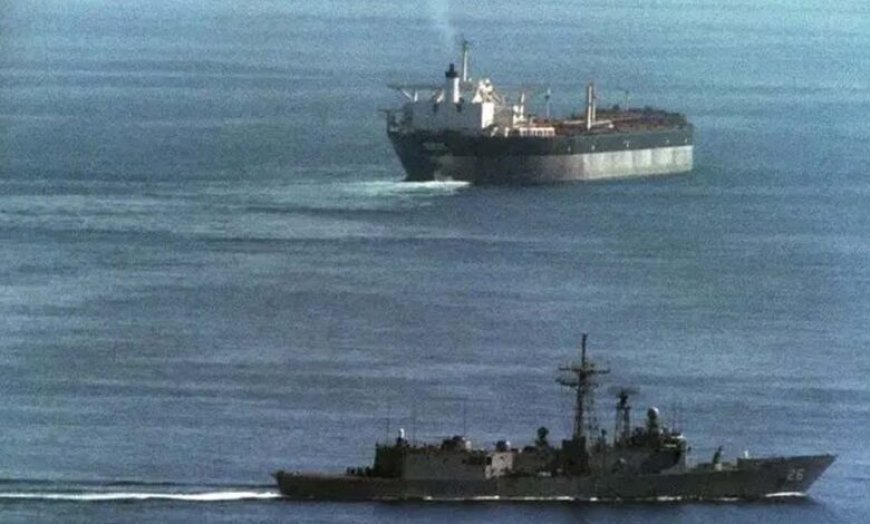 भारत के करीब ईरानी टैंकर पर अमेरिका का हमला, हिंद महासागर में 3 जहाजों की घेराबंदी