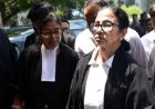 HC पहुंचीं बंगाल की पूर्व मुख्यमंत्री ममता बनर्जी  के खिलाफ लगे चोर के नारे, बोली बंगाल कोई बुलडोजर स्टेट नहीं 