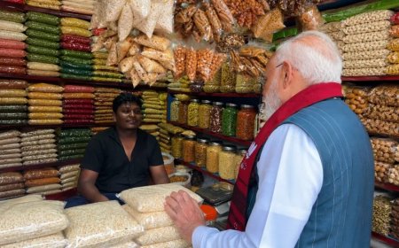 PM को झालमुड़ी खिलाना पड़ा भारी, दुकानदार को मिल रहीं जान से मारने की धमकियां