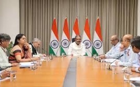 केंद्र सरकार की बड़ी तैयारी JEE और NEET एक साथ कराने पर विचार, छात्रों की परीक्षा प्रणाली में हो सकता है ऐतिहासिक बदलाव