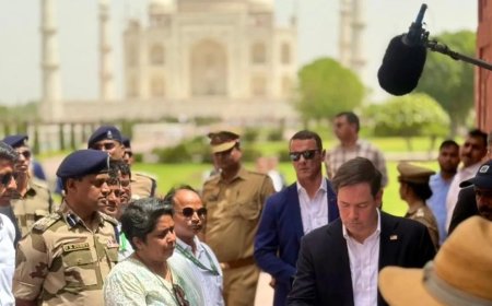 ब्लैक सूट में ताजमहल पहुंचे अमेरिकी विदेश मंत्री मार्को रूबियो, पत्नी संग कराया फोटोशूट, इतिहास और वास्तुकला में दिखाई खास दिलचस्पी