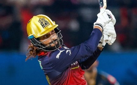 ऑक्शन में अनसोल्ड रहे रजत पाटीदार, रिप्लेसमेंट बनकर RCB पहुंचे और अब इतिहास रचने से एक जीत दूर