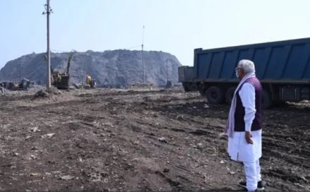 भलस्वा लैंडफिल साइट का मंत्री खट्टर ने किया दौरा, सितंबर तक सफाई पूरी करने के सख्त निर्देश