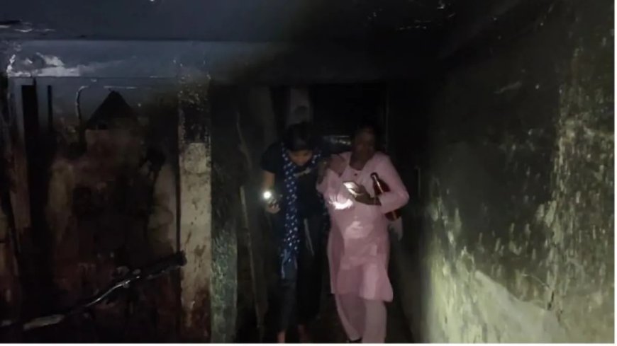 केशवपुरम में बिजली मीटरों में लगी आग से हड़कंप, रिहायशी इमारत में अफरा-तफरी, बड़ा हादसा टला
