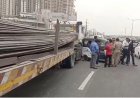 गाजियाबाद NH-9 पर सरियों से भरे ट्रक ने मचाई तबाही: 6 वाहनों को मारी टक्कर, 8 लोग घायल; चालक मौके से फरार