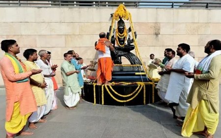 काशी विश्वनाथ धाम में स्कंद षष्ठी पर भगवान कार्तिकेय का भव्य पूजन, वैदिक मंत्रों से गुंजायमान हुआ पूरा परिसर