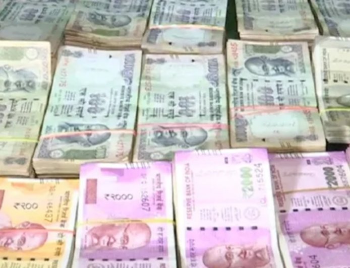 बरेली हवाला कांड: हिंदू-मुस्लिम नाम से बने आधार कार्ड, दुबई कनेक्शन और देश विरोधी फंडिंग की आशंका से ATS अलर्ट