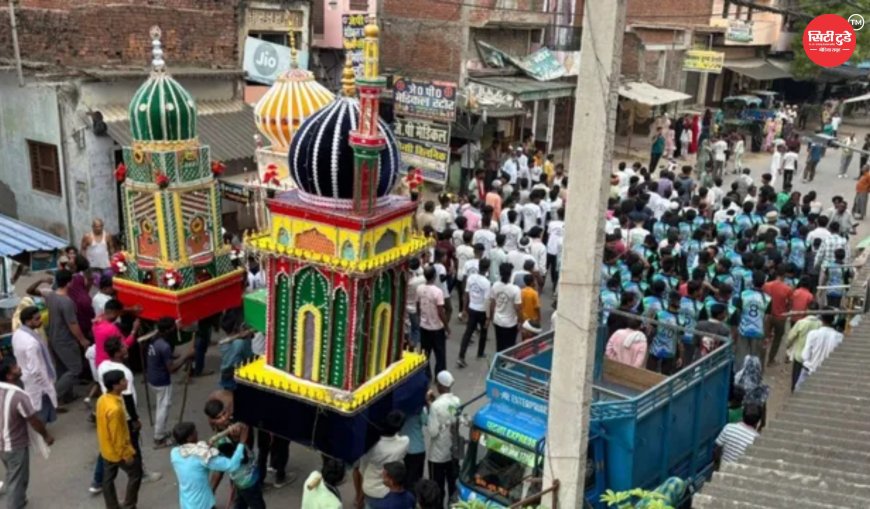 चंदौली में सौ साल पुरानी परंपरा: यूपी–बिहार सीमा पर ताजियों का मिलन, कर्मनाशा नदी पुल पर दिखा भाईचारे का अद्भुत दृश्य