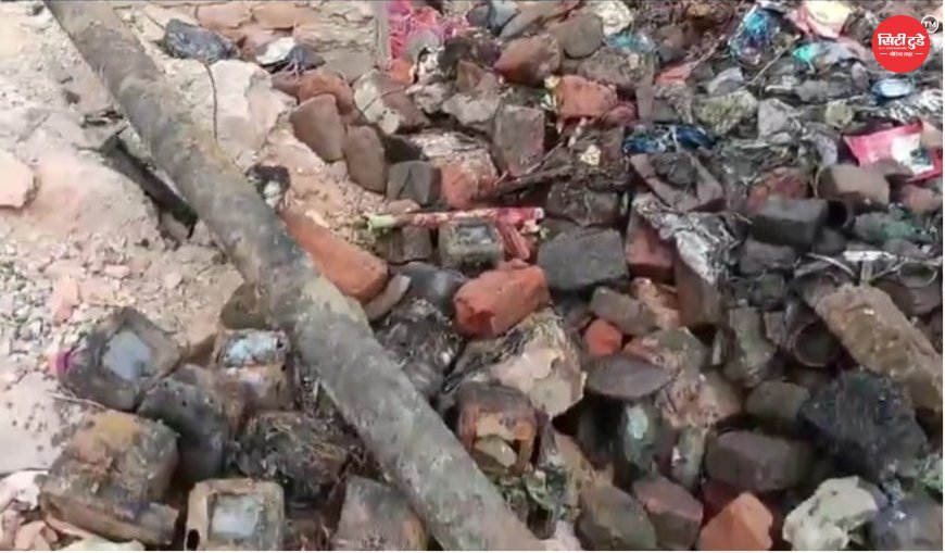 महोबा में कुएं से 50 से अधिक बिजली मीटर मिलने का दावा, बिजली विभाग पर गंभीर सवाल; रिकॉर्ड में हेराफेरी और भ्रष्टाचार के आरोपों की मांग उठी