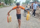 पिता के लिए 9 साल के तनिष्क की अनोखी आस्था, 21 लीटर गंगाजल लेकर शुरू की कांवड़ यात्रा