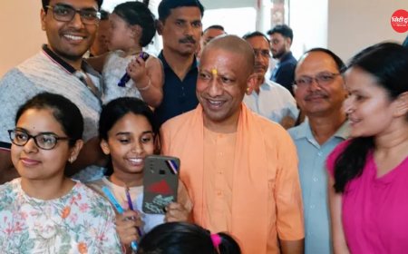 सीएम योगी बोले- कभी गुंडई के लिए बदनाम था गाजियाबाद, अब विकास और सुशासन का मॉडल बन रहा है; रैपिड रेल, एक्सप्रेसवे और एयरपोर्ट का किया जिक्र