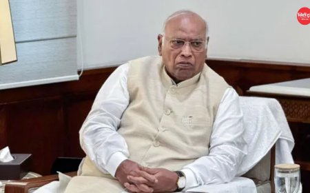 खरगे ने 84वें जन्मदिन पर नहीं मनाया जश्न, बोले- "यह उत्सव का नहीं, जवाबदेही तय करने और लोकतंत्र की रक्षा का समय"; छात्रों पर कार्रवाई को लेकर सरकार पर साधा निशाना