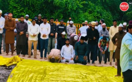 भोजशाला विवाद: सुप्रीम कोर्ट के अंतरिम आदेश के बाद बाउंड्रीवॉल से सटी जमीन पर हुई जुमे की नमाज, सुरक्षा के बीच प्रशासन ने संभाली व्यवस्था