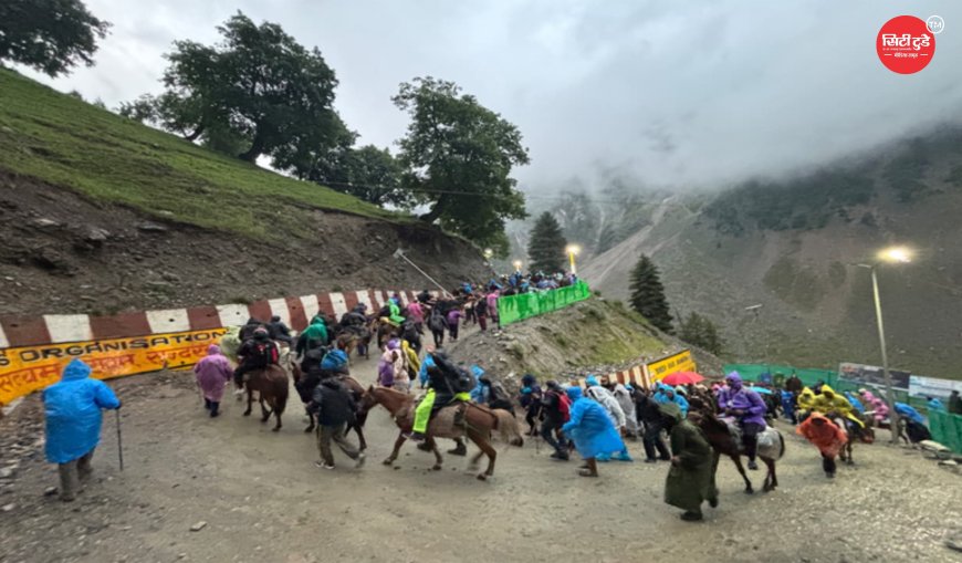 'बम-बम भोले' के जयघोष के साथ शुरू हुई अमरनाथ यात्रा 2026, बालटाल और पहलगाम मार्ग से बाबा बर्फानी के दर्शन को उमड़े हजारों श्रद्धालु