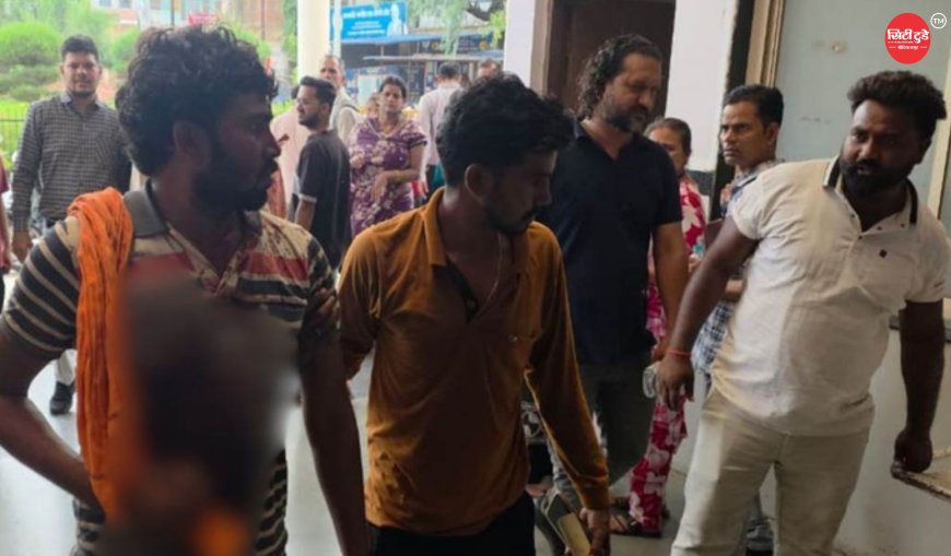 छतरपुर में कथित गोलीकांड से मचा हड़कंप: बागेश्वर धाम के धीरेंद्र कृष्ण शास्त्री के भाई शालिग्राम गर्ग पर किसान को गोली मारने का आरोप, पुलिस ने शुरू की बहुस्तरीय जांच
