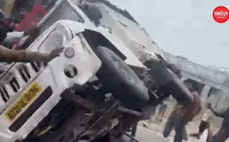 जोधपुर में आदिवासी दिवस की रैली में जा रही पिकअप पलटी, 2 की मौत: 23 लोग थे सवार; 14 घायल, इलाज के दौरान दो ने दम तोड़ा
