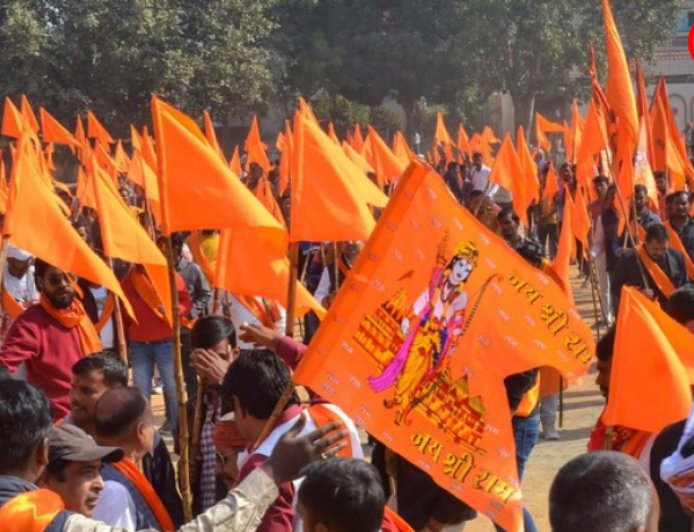 राम मंदिर चढ़ावा विवाद को लेकर भोपाल में बजरंग दल का प्रदर्शन