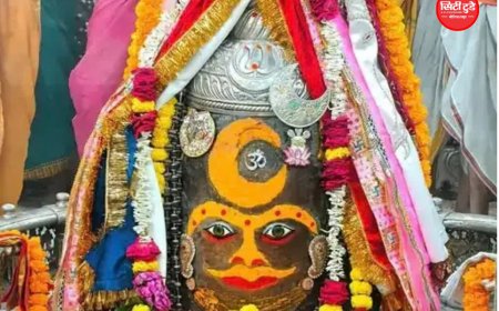 सोमवार को महाकाल के जटाधारी स्वरूप के दर्शन: भस्म अर्पित कर किया राजा श्रृंगार