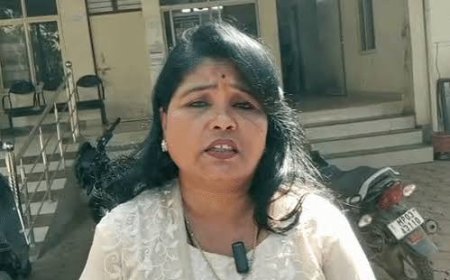नर्मदापुरम में सहायक आयुक्त समेत 3 पर ब्लैकमेलिंग के आरोप, प्रभारी सहायक संचालक ने की शिकायत